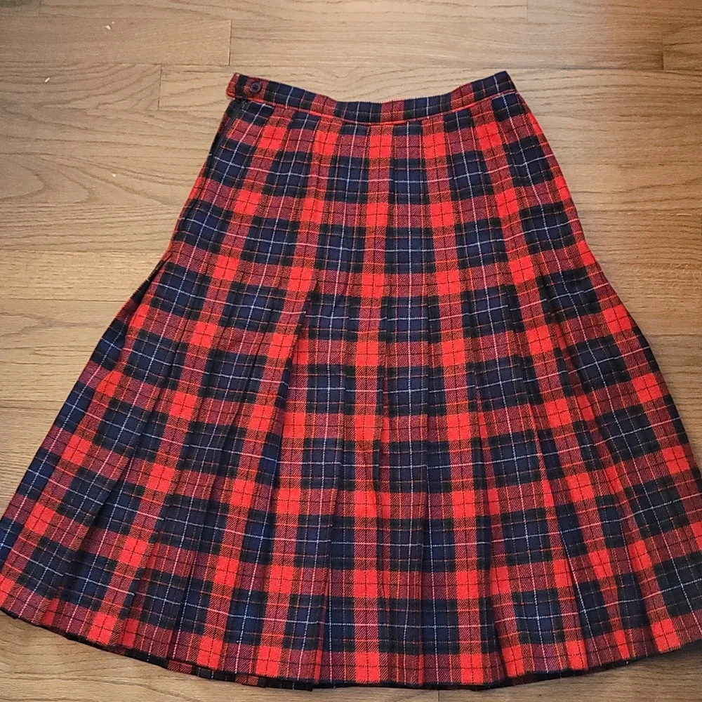 Vtg Pendleton Tartan Pleated Skirt! Such Cool Vibes! FREE SHIPPING! - Picture 5 of 9